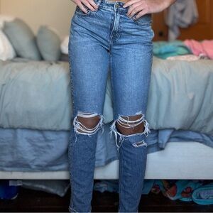 - American eagle mom jeans